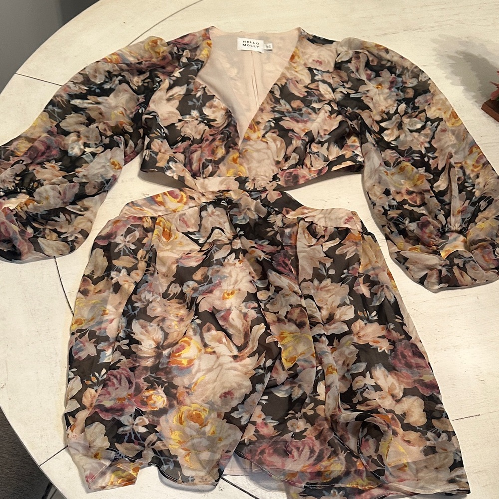 Hello Molly Floral Mini Dress - Black and Cream